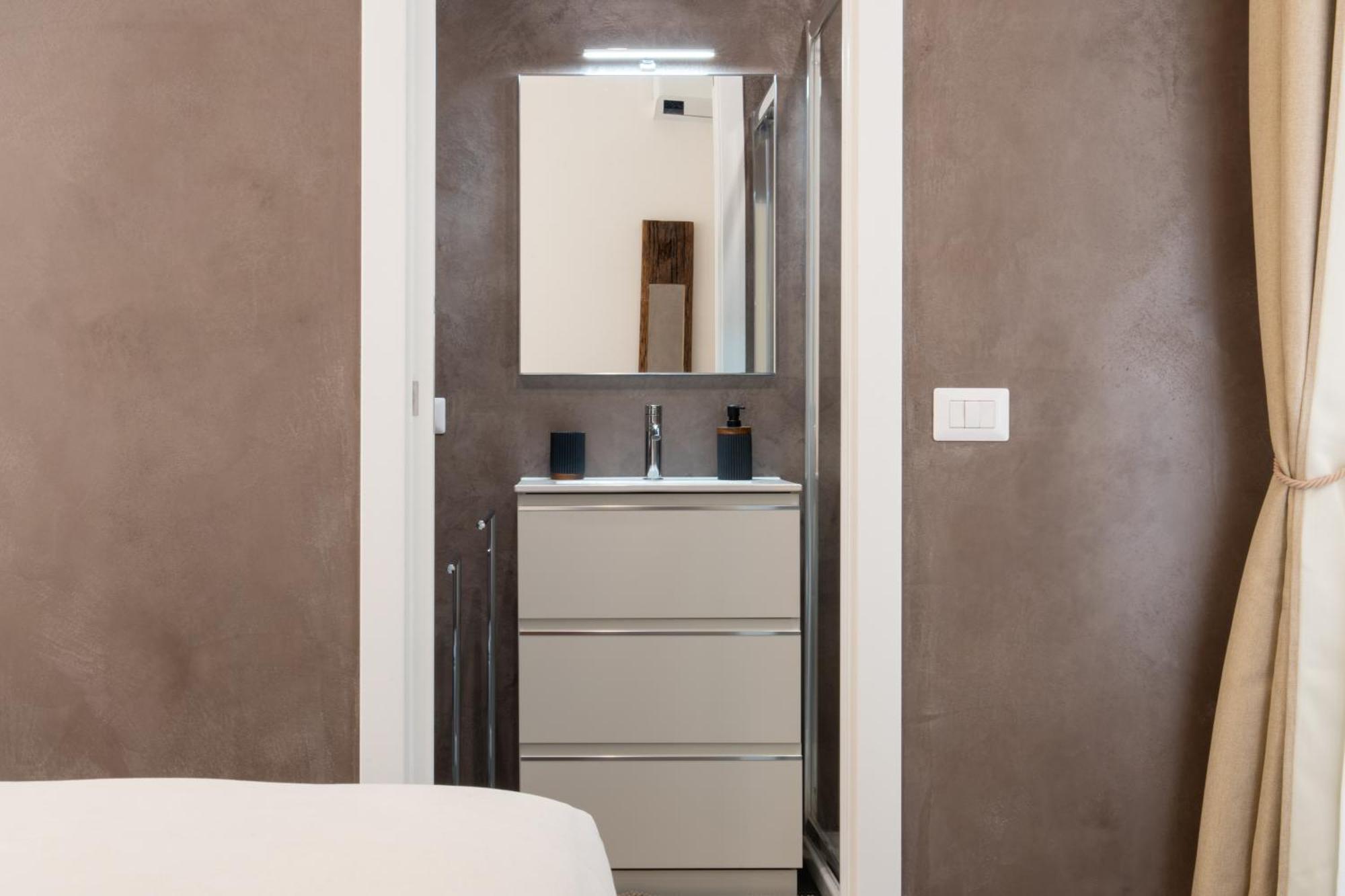 Embassy Suites Roma Экстерьер фото